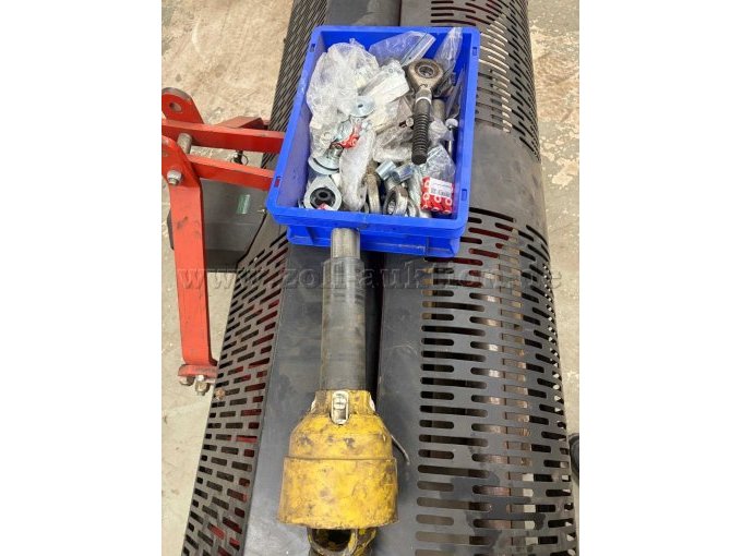 1 defekter Aerifizierer/Rasenlüfter Redexim BV, Modell VD7117 als Teileträger – foto 5 – kavel bij Zoll-Auktion, Handewitt