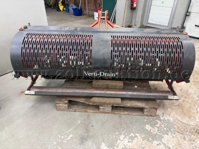 1 defekter Aerifizierer/Rasenlüfter Redexim BV, Modell VD7117 als Teileträger – foto 2 – kavel bij Zoll-Auktion, Handewitt