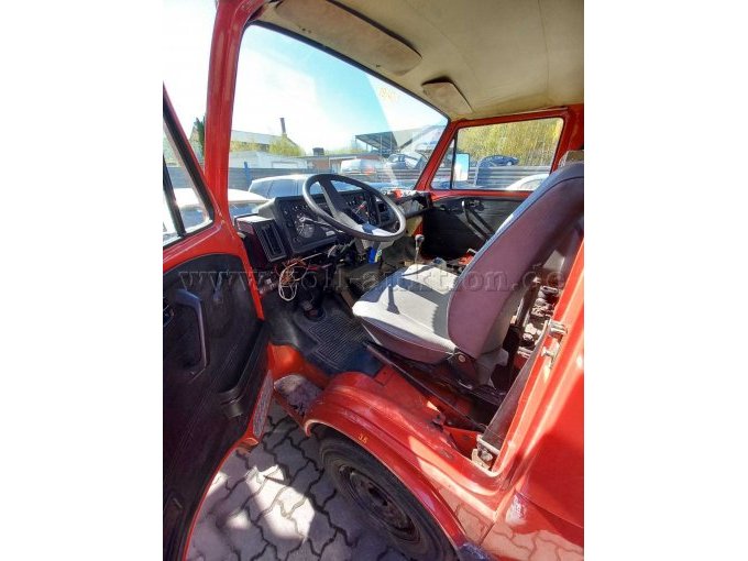 Fahrerkabine 1