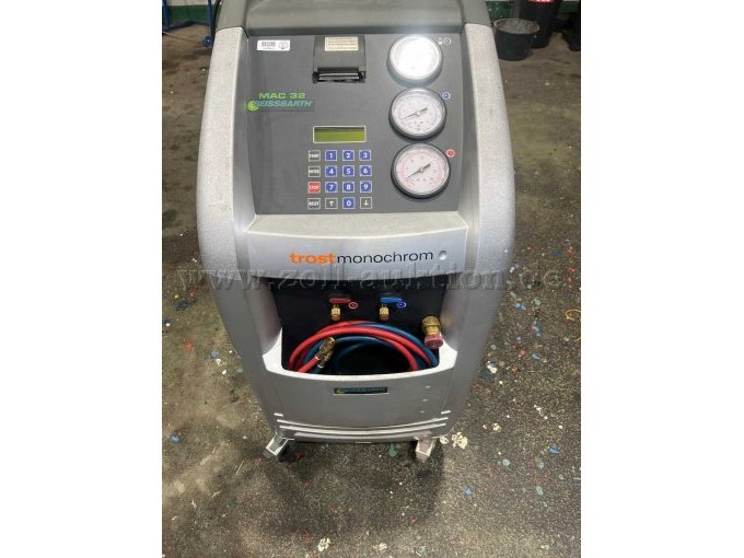 Klimageraet-vorne Klimageraet-vorne