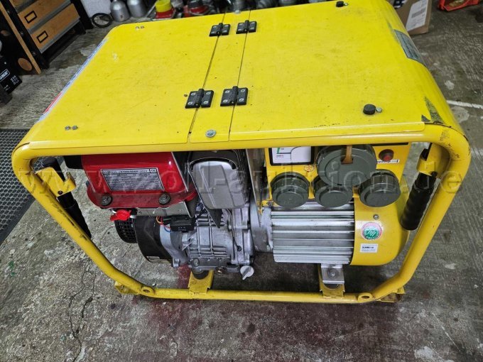 Ansicht rechte Seite von oben