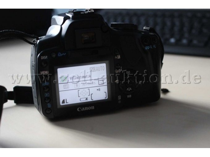 Rückseite mit Display