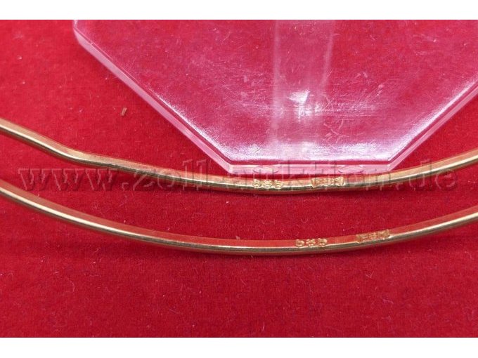 Detailaufnahme 585er Punzierung