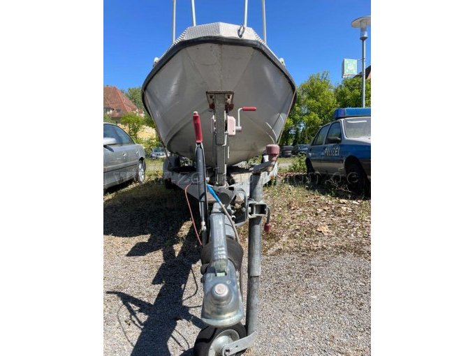 Boot von unten
