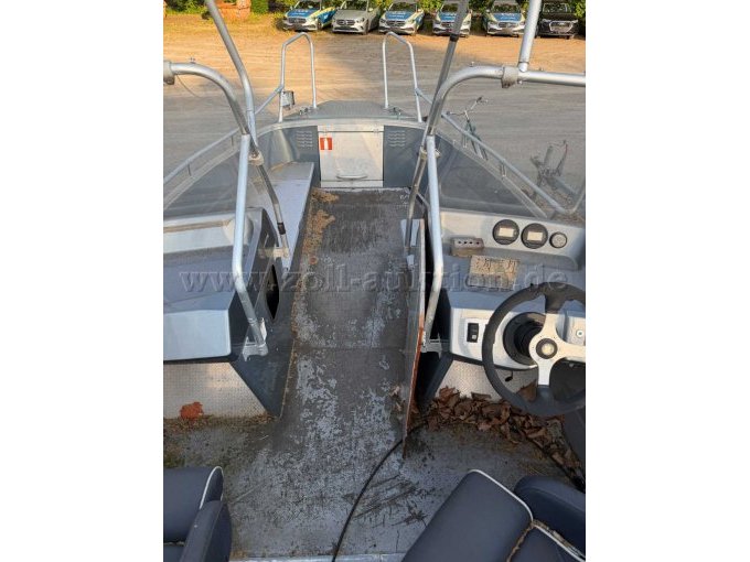 Boot hinten