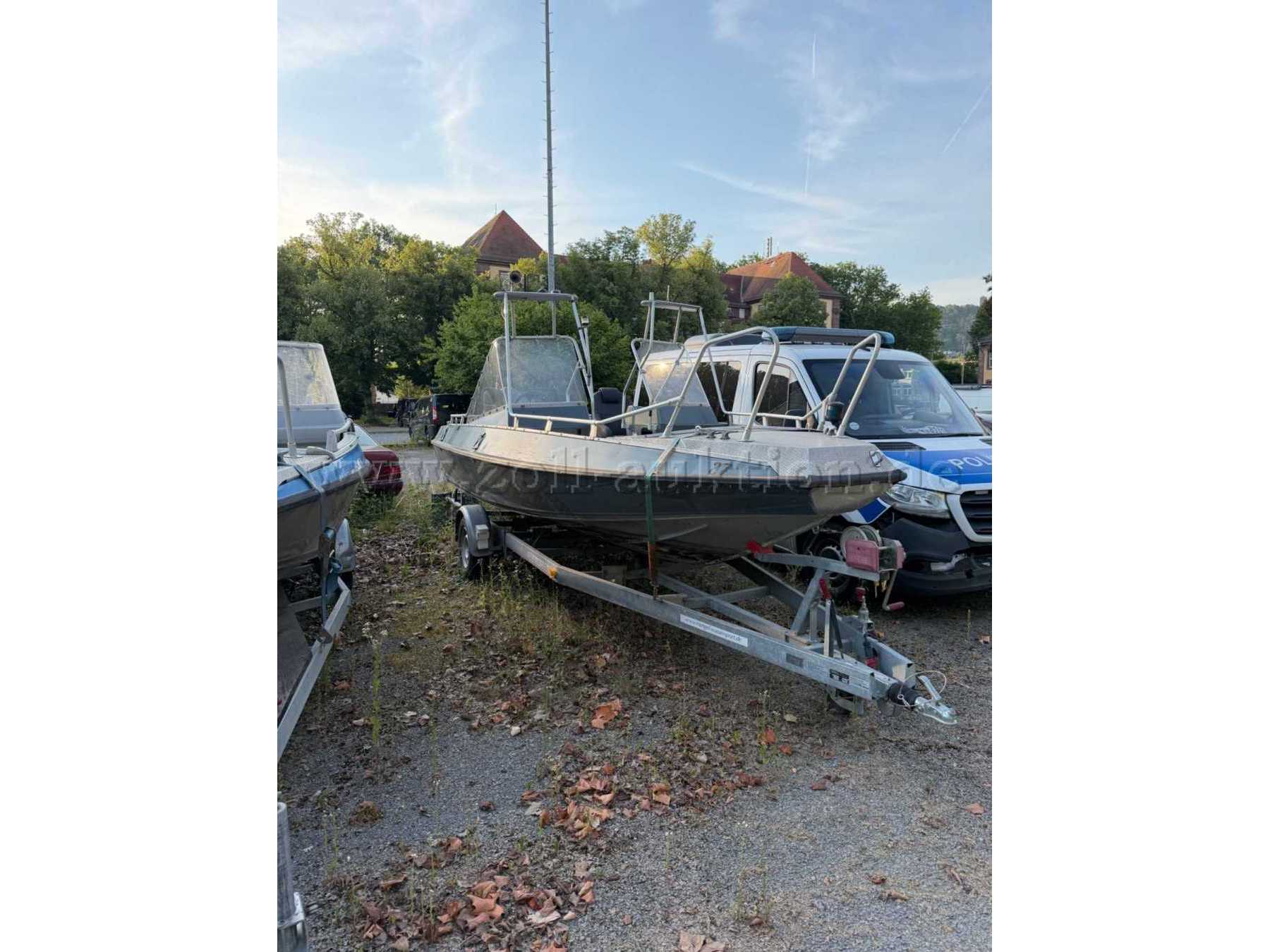 Boot vorne rechts