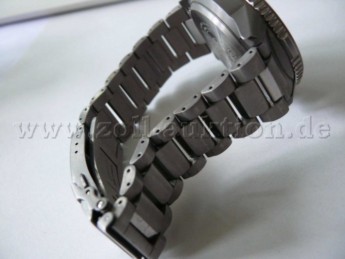 Armband aus Titan