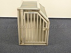 Ansicht der Hundebox von vorne