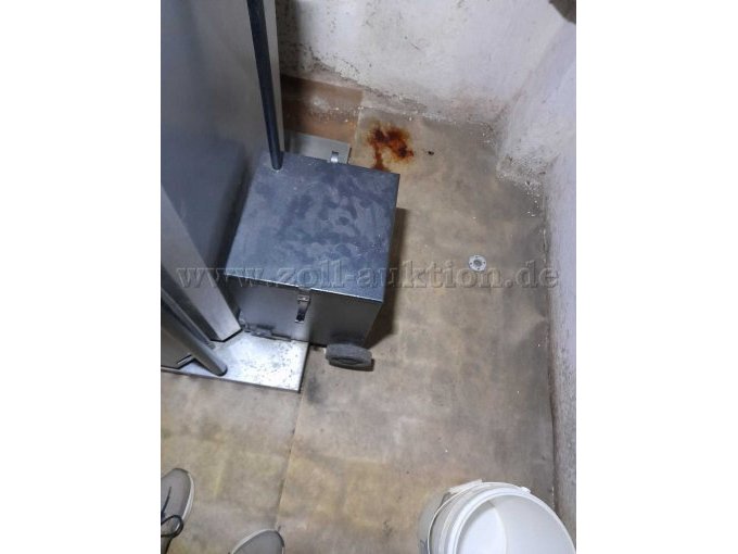 Asche-Kasten geschlossen