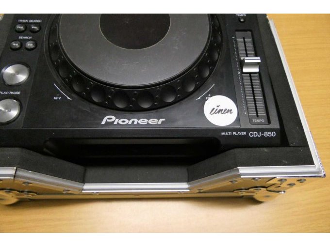 Ansicht der Regler mit Aufkleber