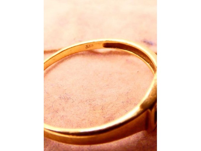 1 Goldring (333er)_ Stempelung auf der Innenseite