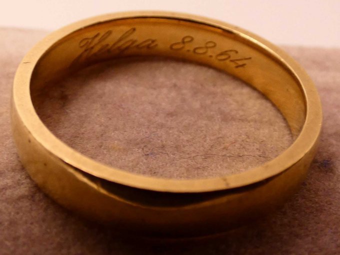 1 gebrauchter Goldring (585er)_ Innenseite Gravus