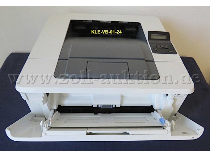 Klappe vorne geöffnet