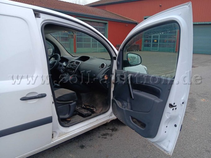 Detail geöffnete Beifahrertür