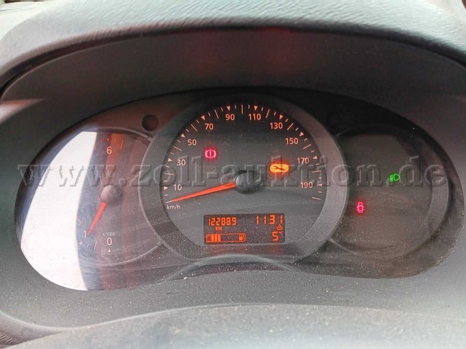 Detail Tacho, Kilometerstand, Kontrollleuchten