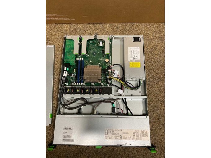 1 Server Primergy RX1330 M2 PR100A, Unterseite