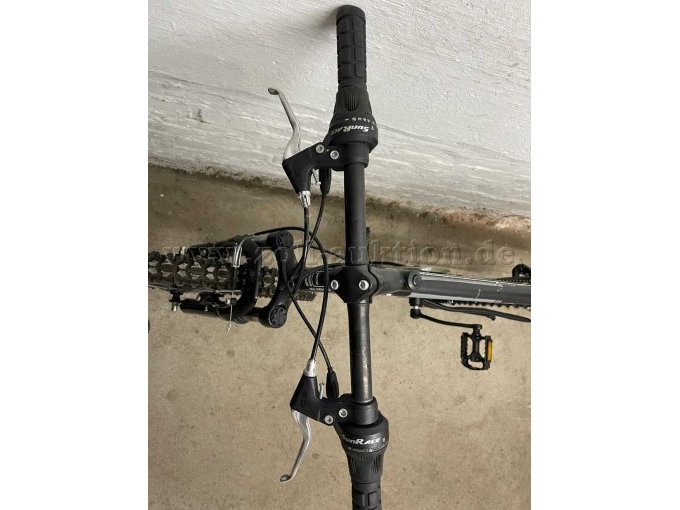 1 tweedehands mountainbike voor jongeren, merk McKenzie, 26 inch – foto 4 – kavel bij Zoll-Auktion, Lehrte
