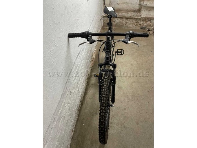 1 tweedehands mountainbike voor jongeren, merk McKenzie, 26 inch – foto 3 – kavel bij Zoll-Auktion, Lehrte