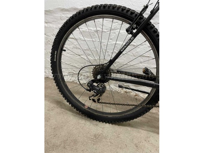 1 tweedehands mountainbike voor jongeren, merk McKenzie, 26 inch – foto 5 – kavel bij Zoll-Auktion, Lehrte