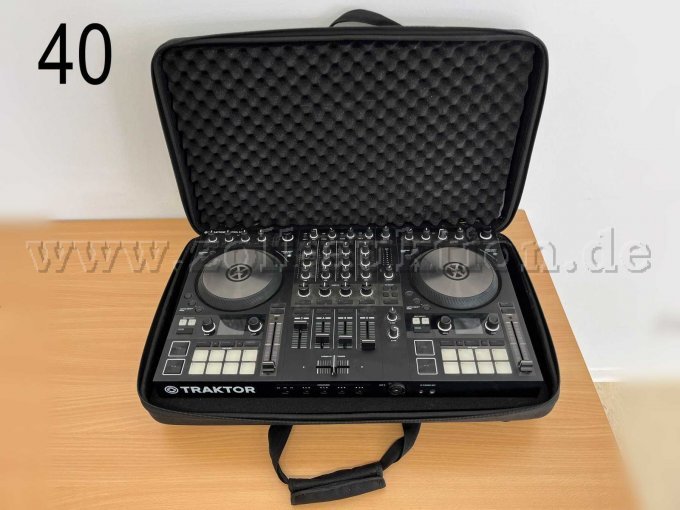 Gebrauchtes Mischpult von Traktor "Kontrol S4 MK3
