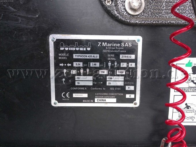 Typenschild Schlauchboot