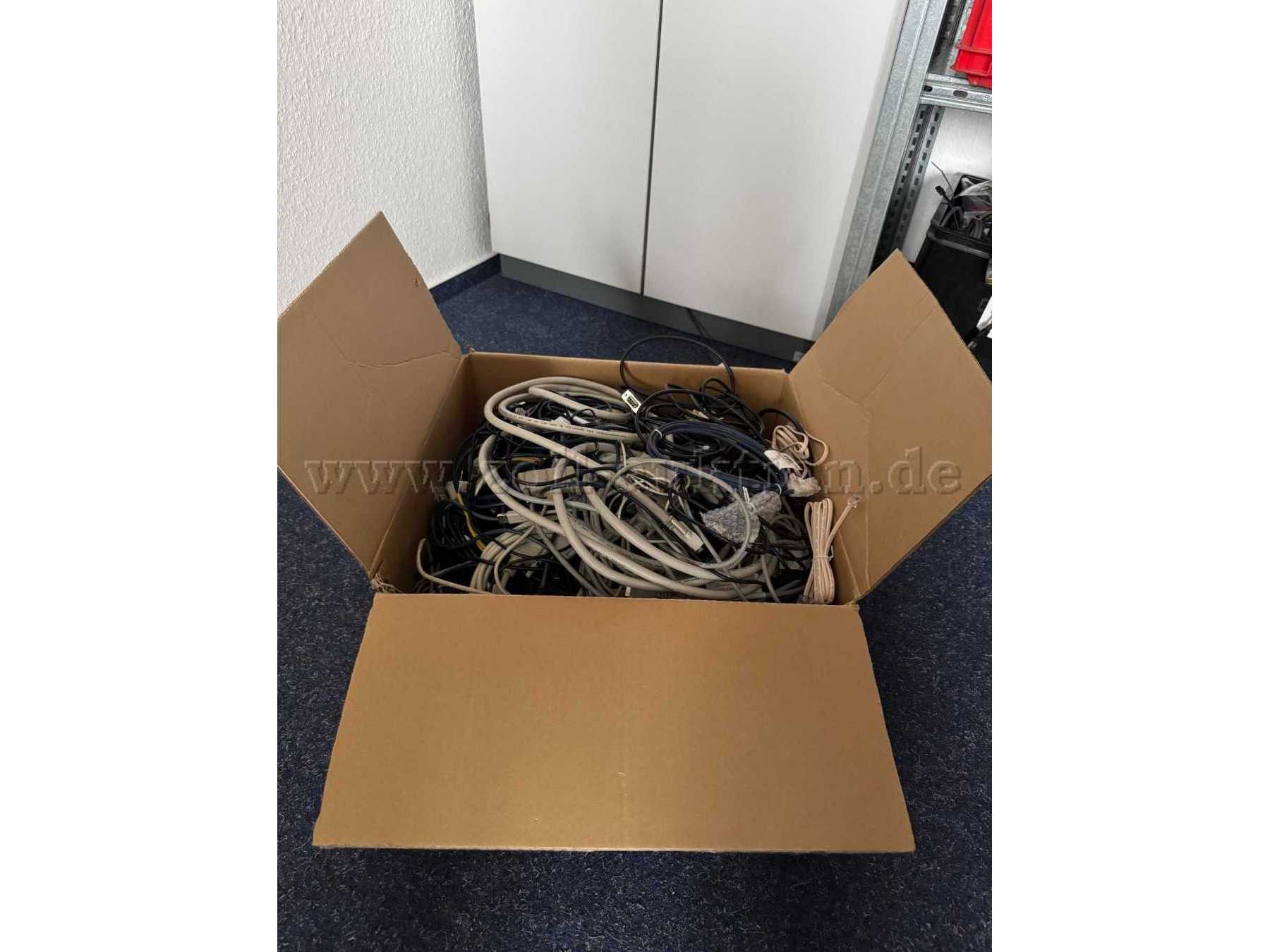 Verschiedene Kabel - Übersicht