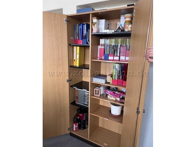 Ansicht geöffnete Tür