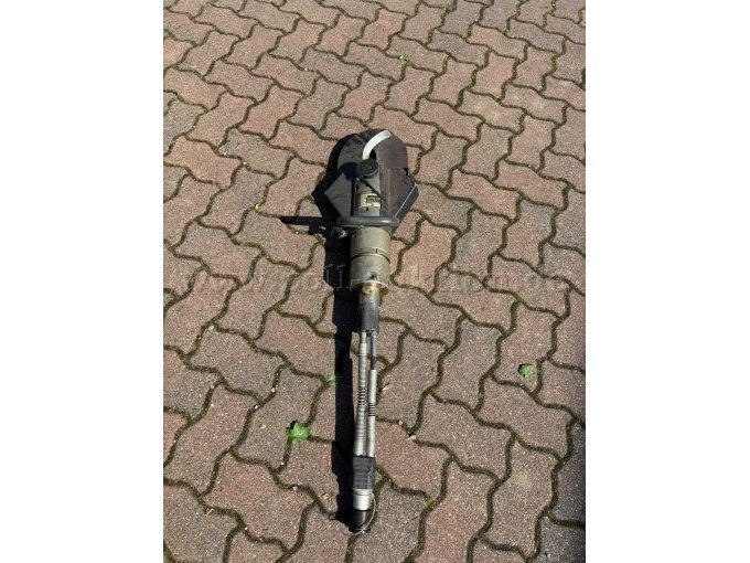 zweite Rettungsschere