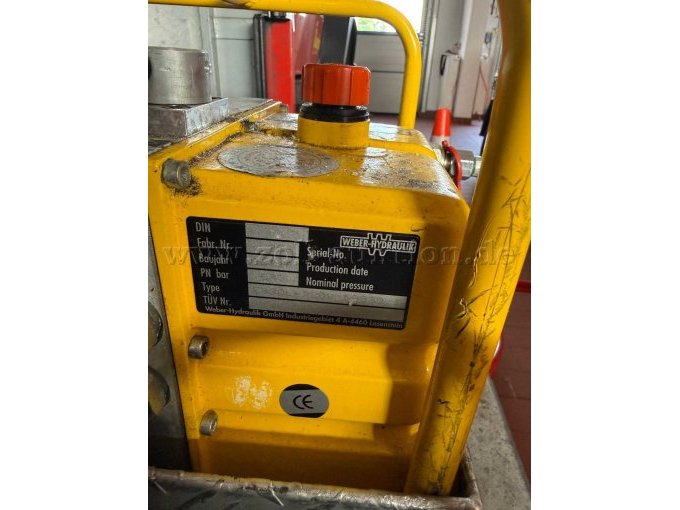 Typenschild des Hydraulikaggregats