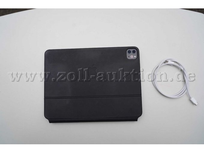 Tastatur und Ladekabel USB-C auf USB_C.