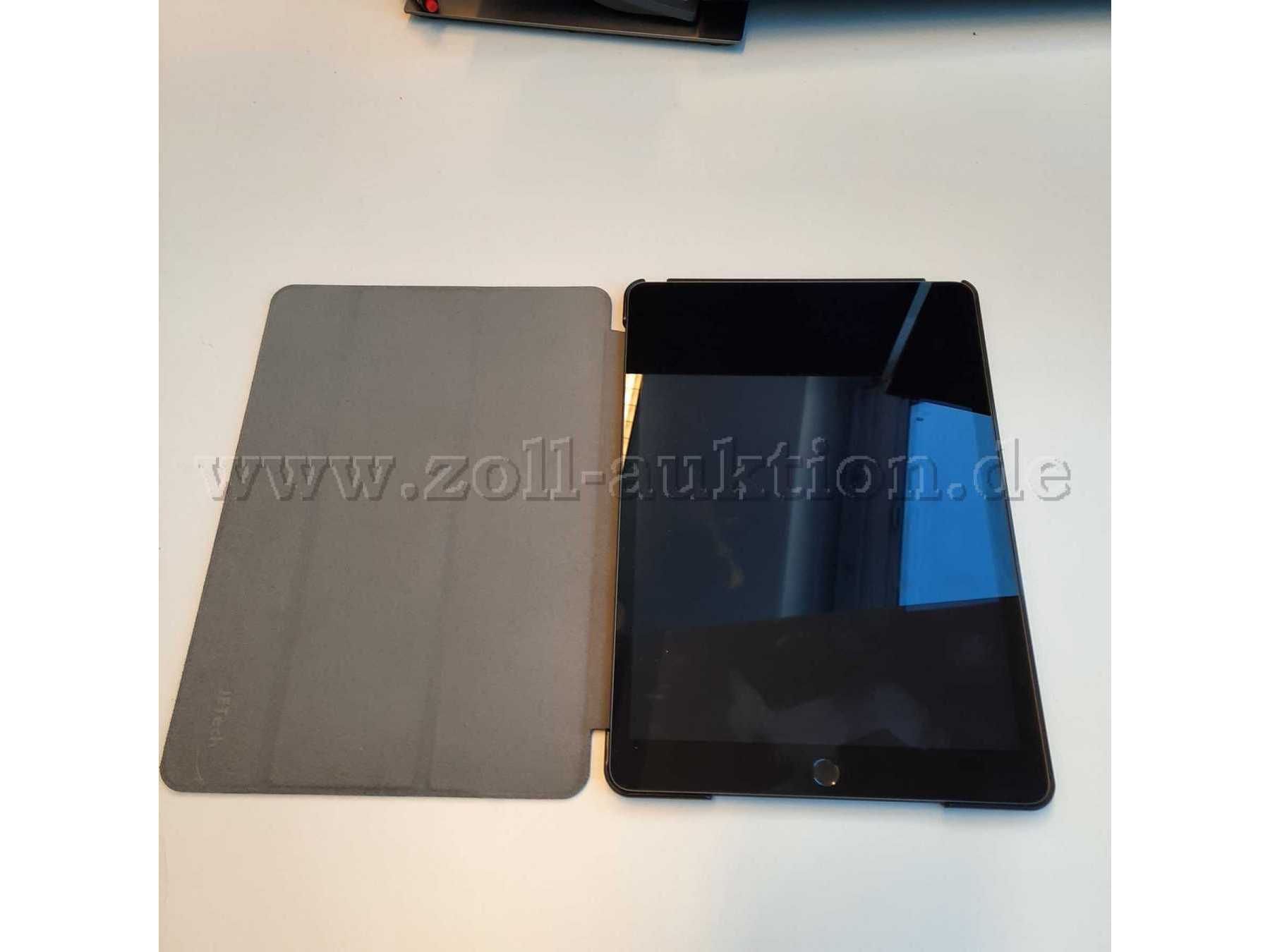 iPad mit Schutzhülle
