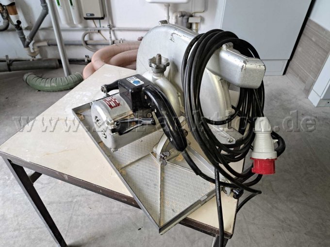 Ansicht von hinten links