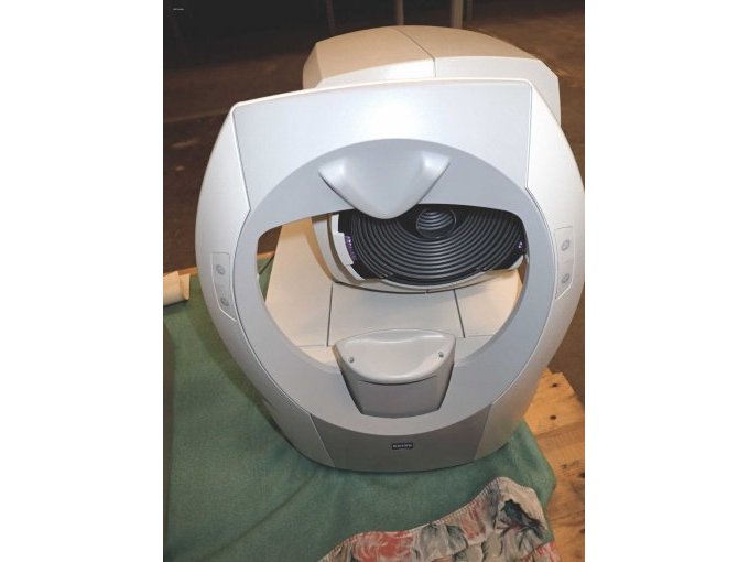 Gerät von vorne aus gesehen