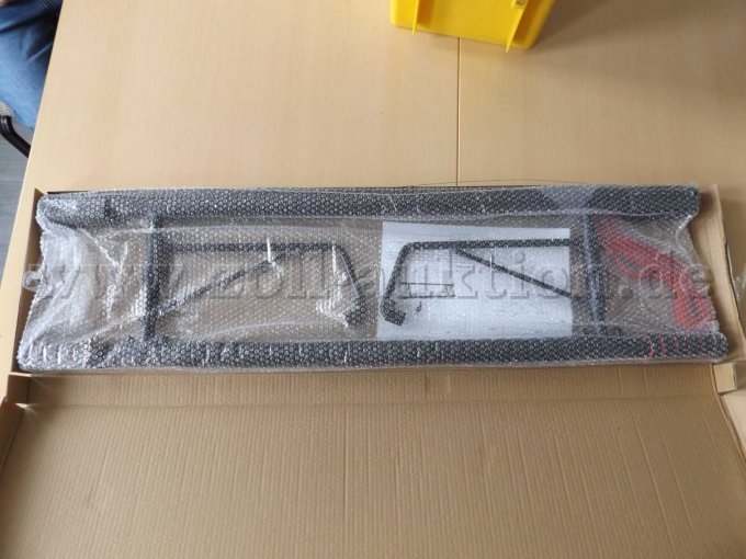 Klimmzugstange in Polsterfolie