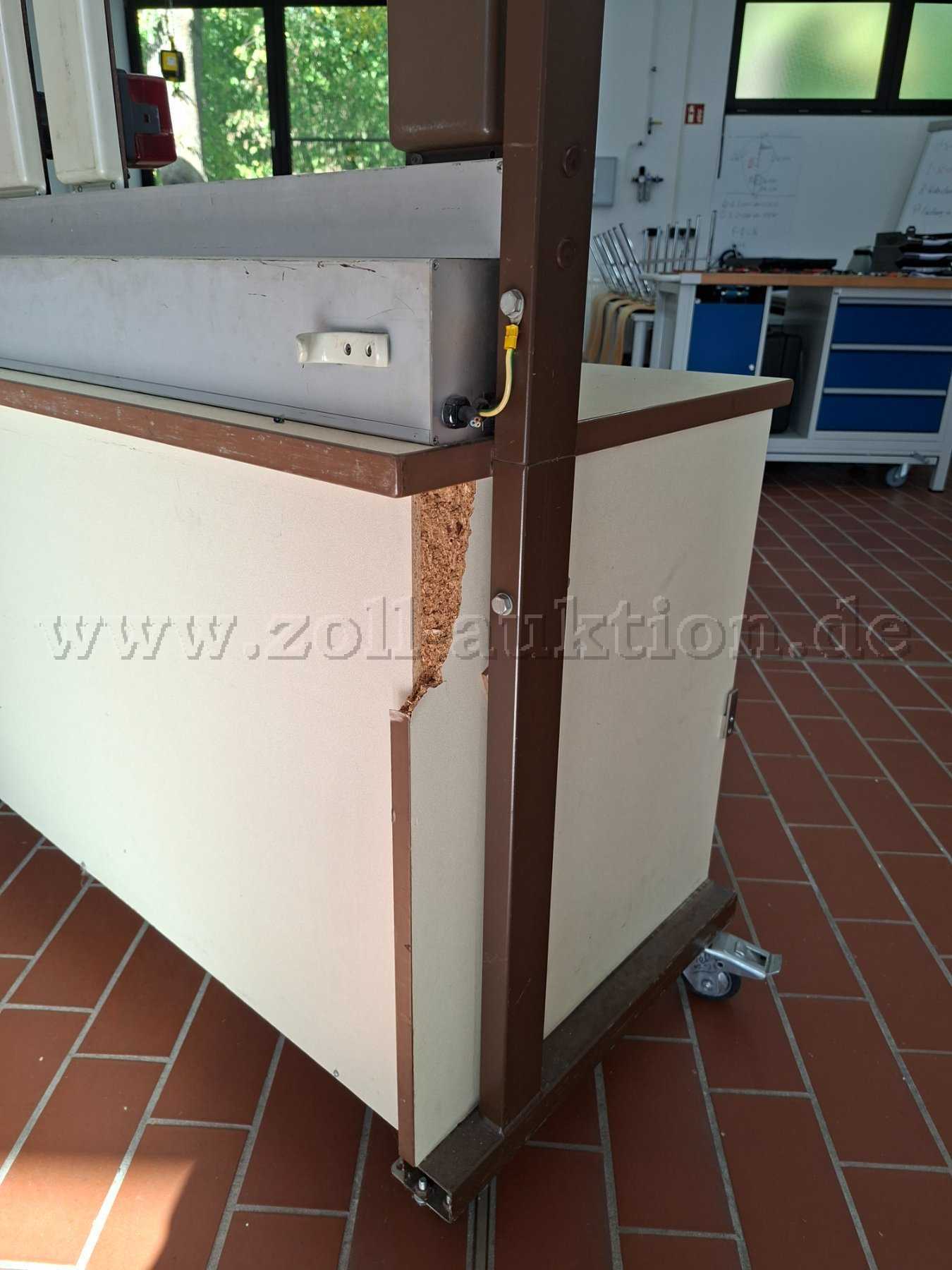 Zoll-Auktion - 1 mobiler Elektro-Labor Arbeitsplatz (ID 985584)