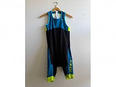 Trisuit von vorne