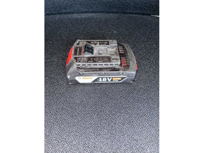 Akku 18 V 2,0 Ah Li-Ion.