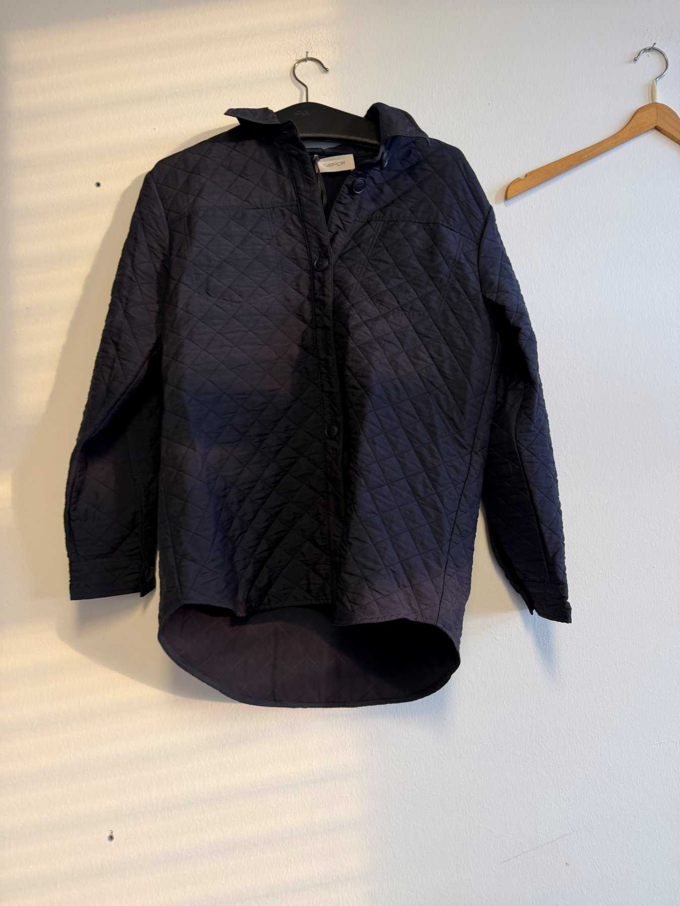 1 original Cartoon Damen Jacke Videospiele, Gr. 36, deep well, neu