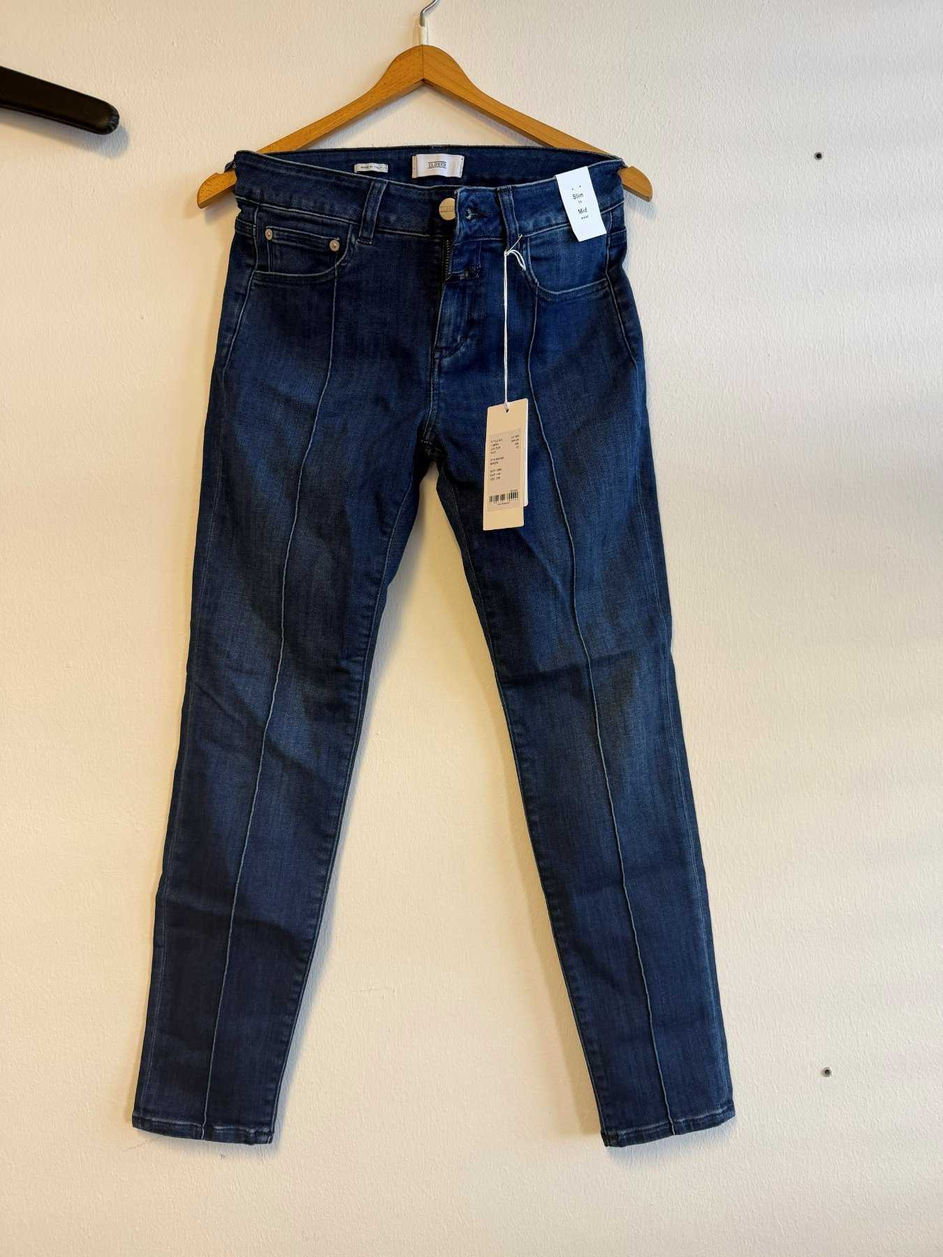 1 original Closed jeans, dark blue, size W27, new