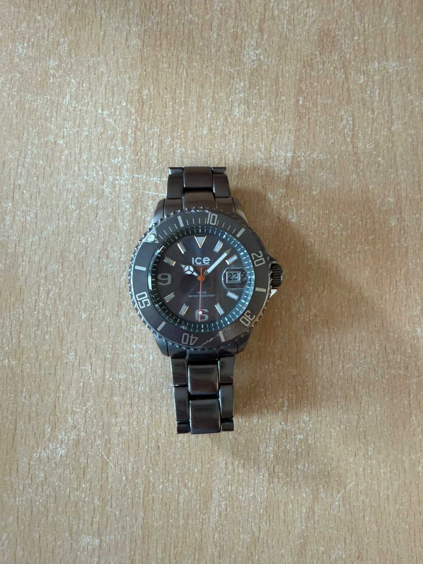 1 оригинальные часы ICE Watch, алюминий, темно-серые, б/у