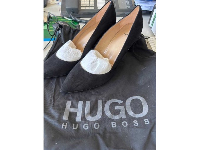 Hugo Boss Pumps