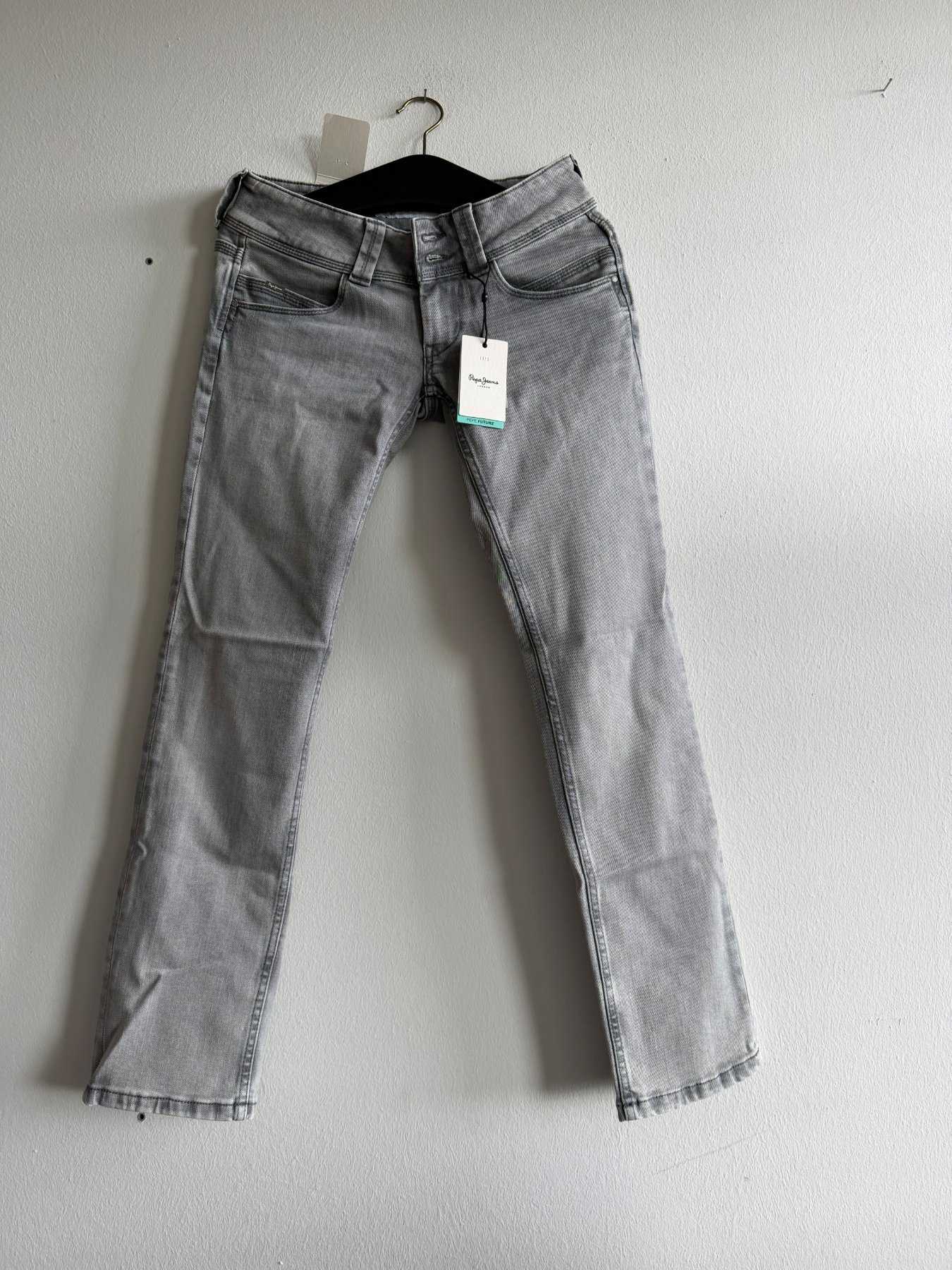1 original Pepe Jeans Jeanshose, grau, Gr. W28/L30, neu,
