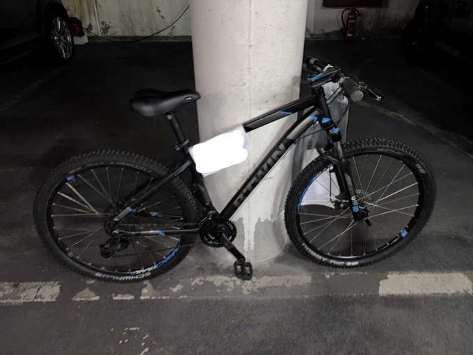 1 original Rockrider 520 Fahrrad, U Fit 80 MM Max Travel, 27,5 Zoll – kavel bij Zoll-Auktion, Mainz