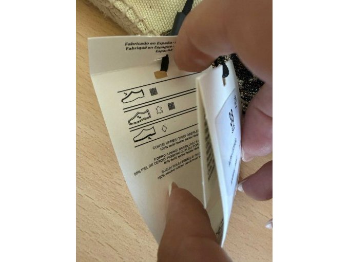 weitere Details zum Schuh