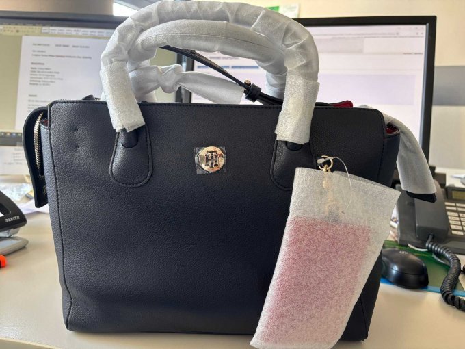 Vorderansicht Tommy Hilfiger Tasche