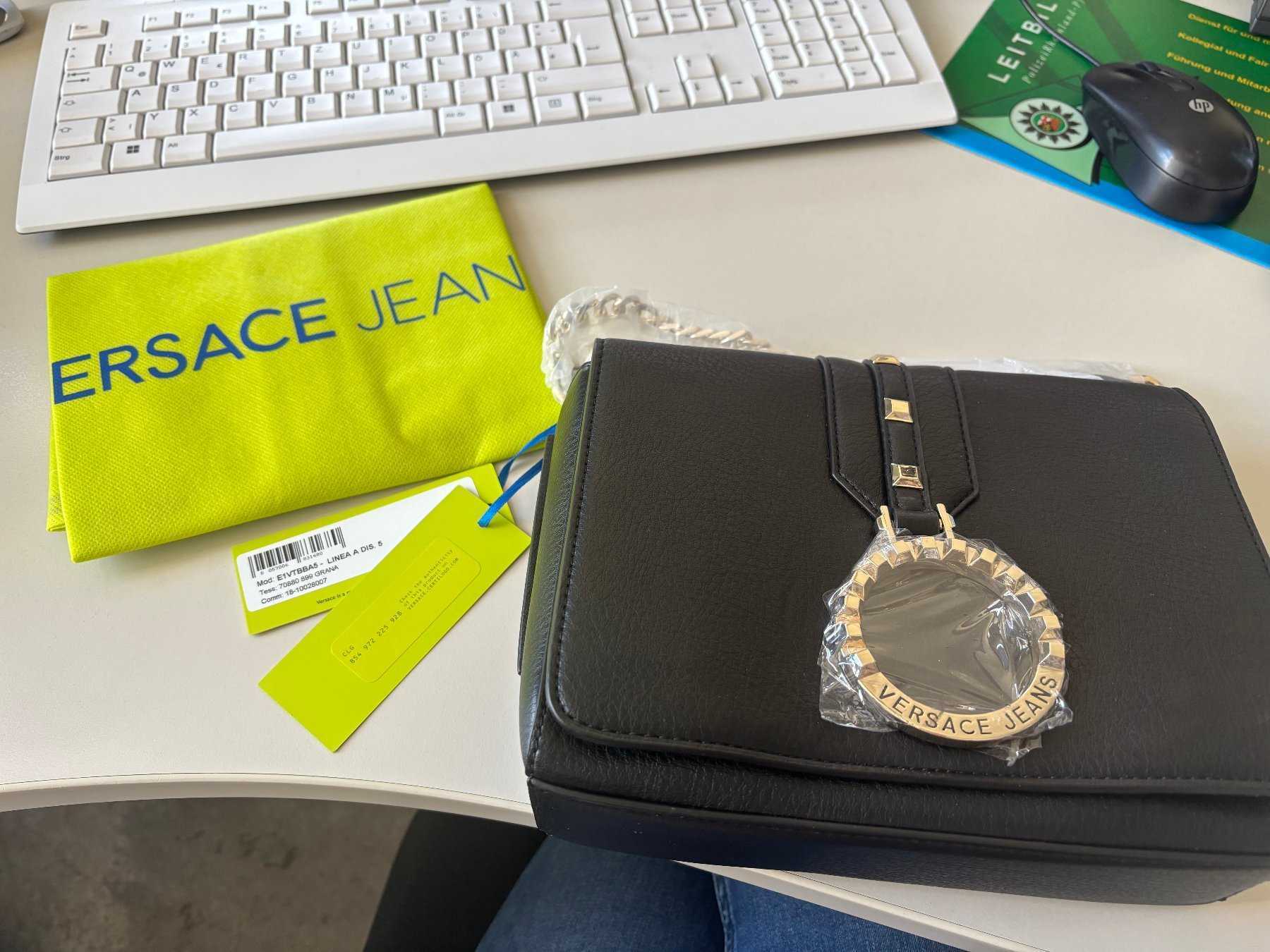 Gesamtansicht Versace Tasche