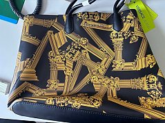 Vorderansicht Versace Jeans Handtasche