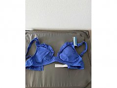 Bikinioberteil von vorne