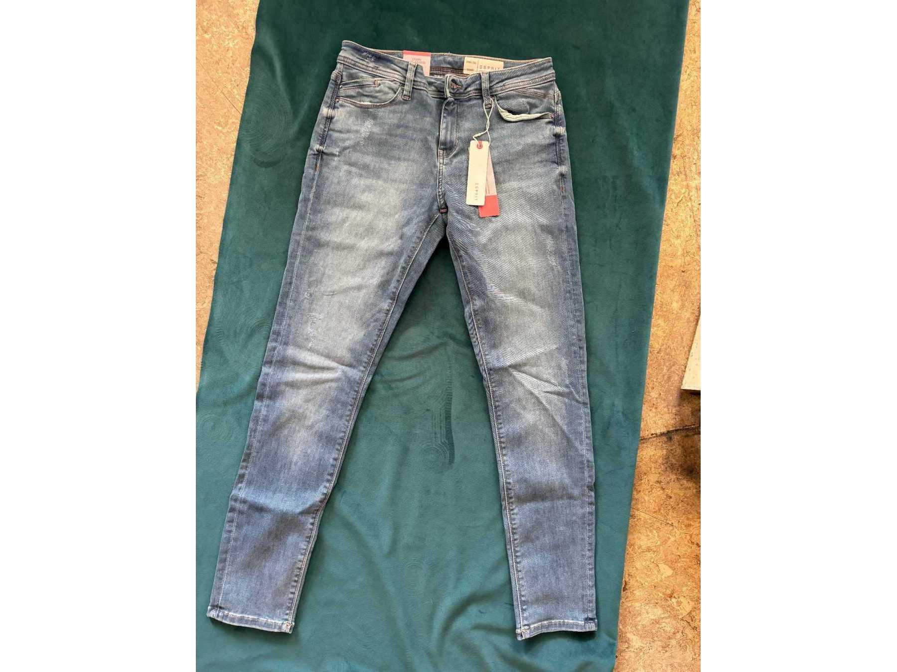 Vorderansicht Jeans S. Oliver