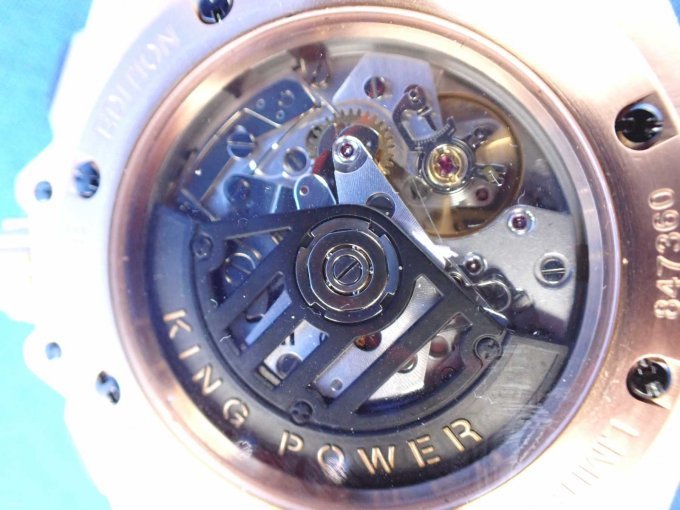 Blick auf das Uhrwerk